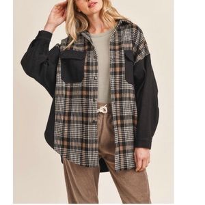 Sadie & Sage Perfect impression cotton plaid contrast shacket size L